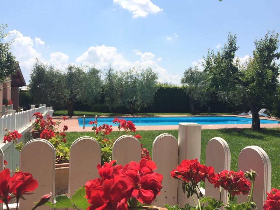 Residenza Il Palazzo Apartment Кастильоне дел Лаго Екстериор снимка